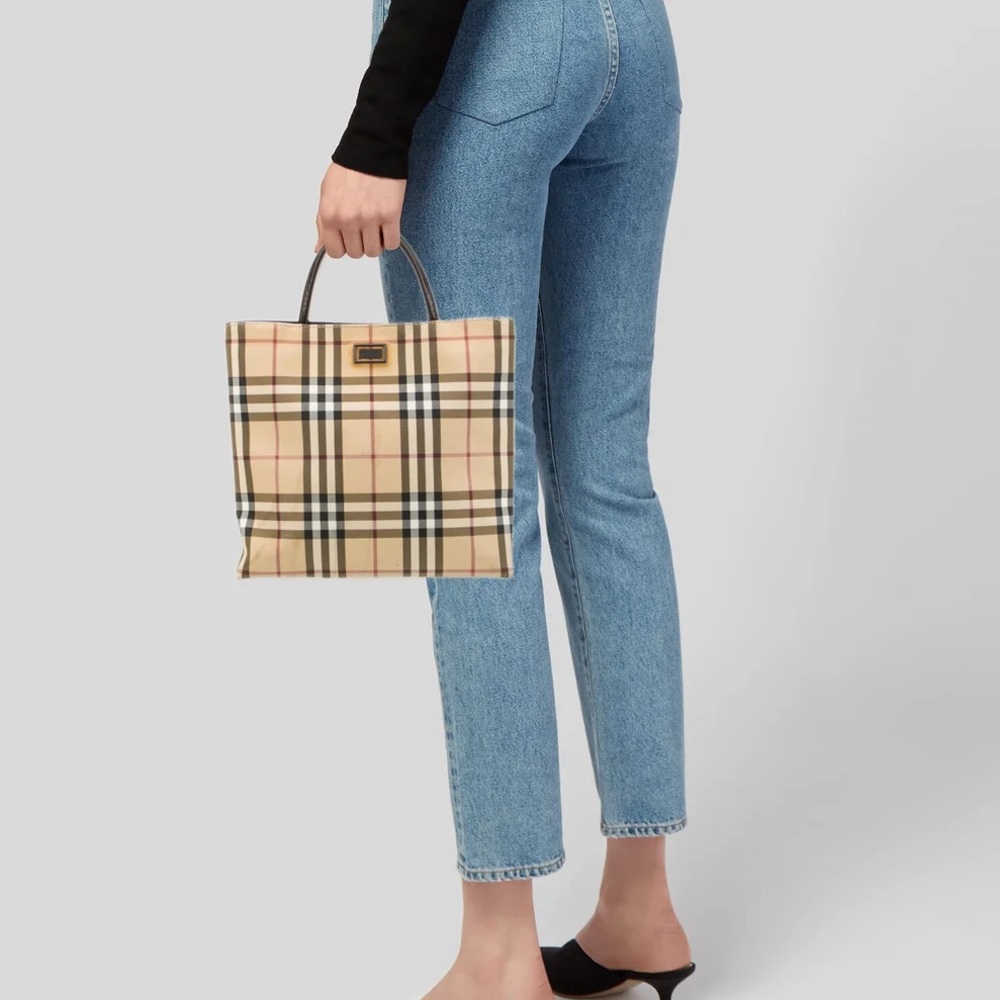 BURBERRY Nova Check Tote Bag - Picture 3 of 16